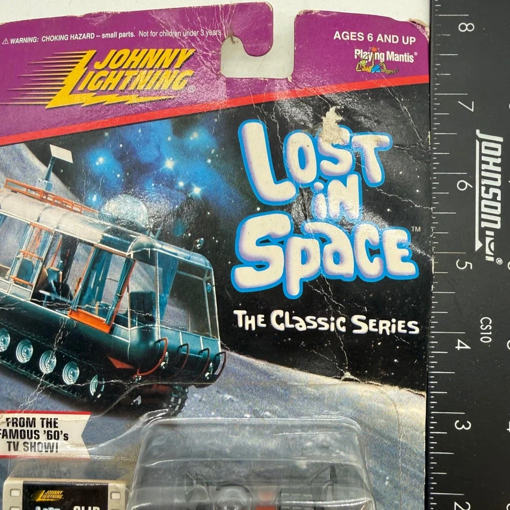 Johnny Lightning Lost In Space The Classic Series The Chariot Diecast Vehicle